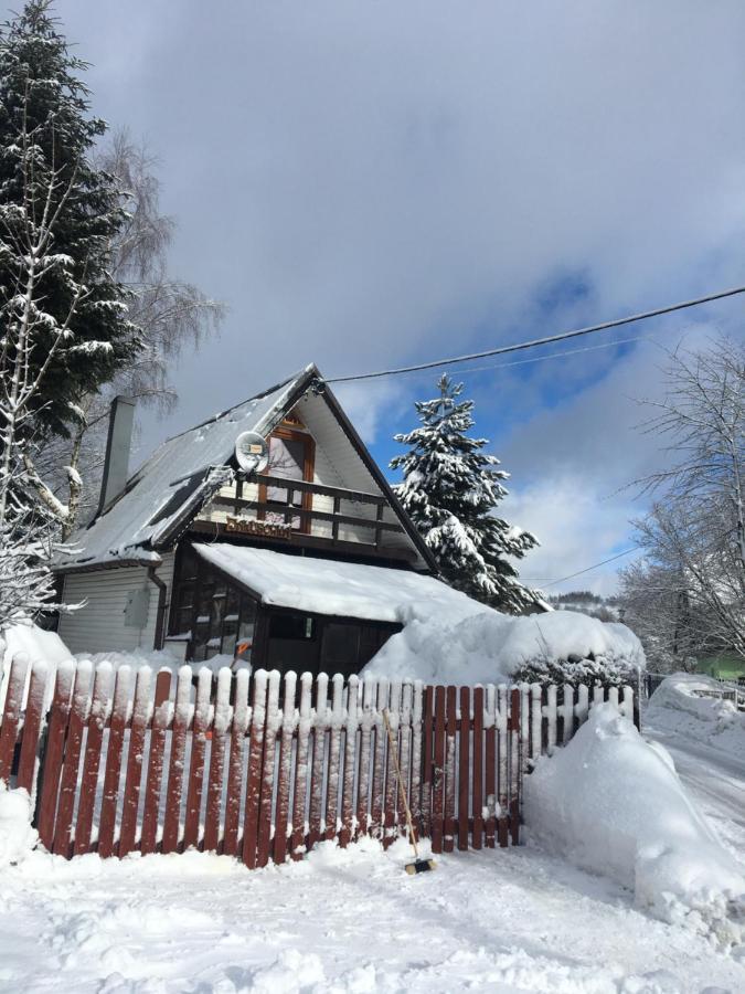 Domek Jakusowka Laliki Pochodzita W Sercu Beskidow Exterior photo